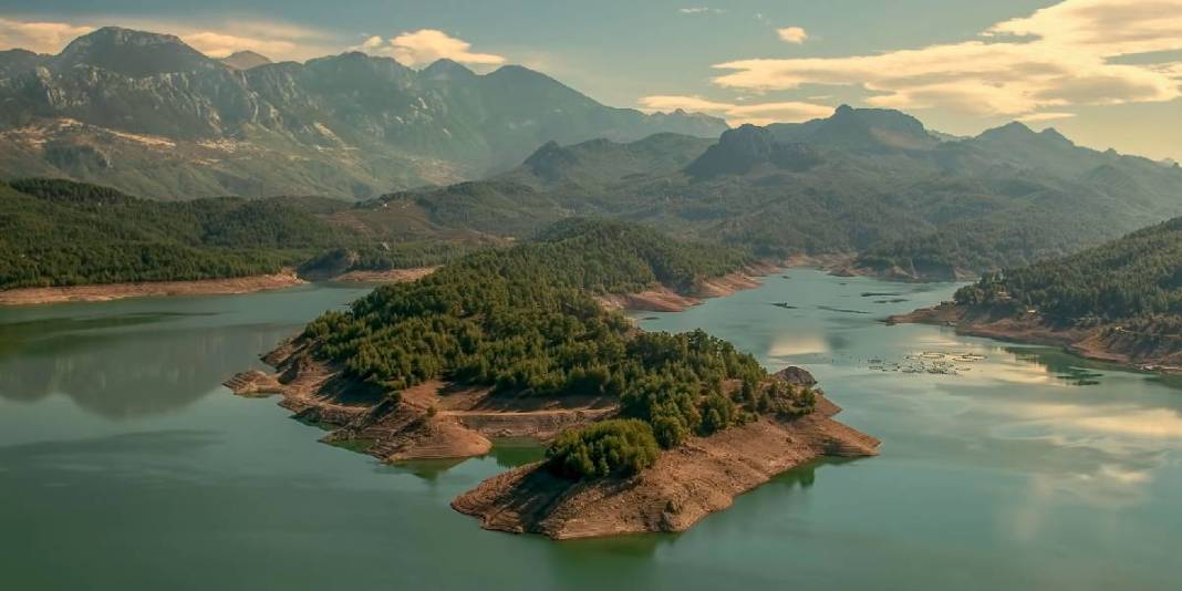 Torosların gölgesinde sessiz bir cennet! Henüz keşfedilmedi: Fotoğrafçılar ve kampçılar kimsenin bilmesini istemiyor! 4